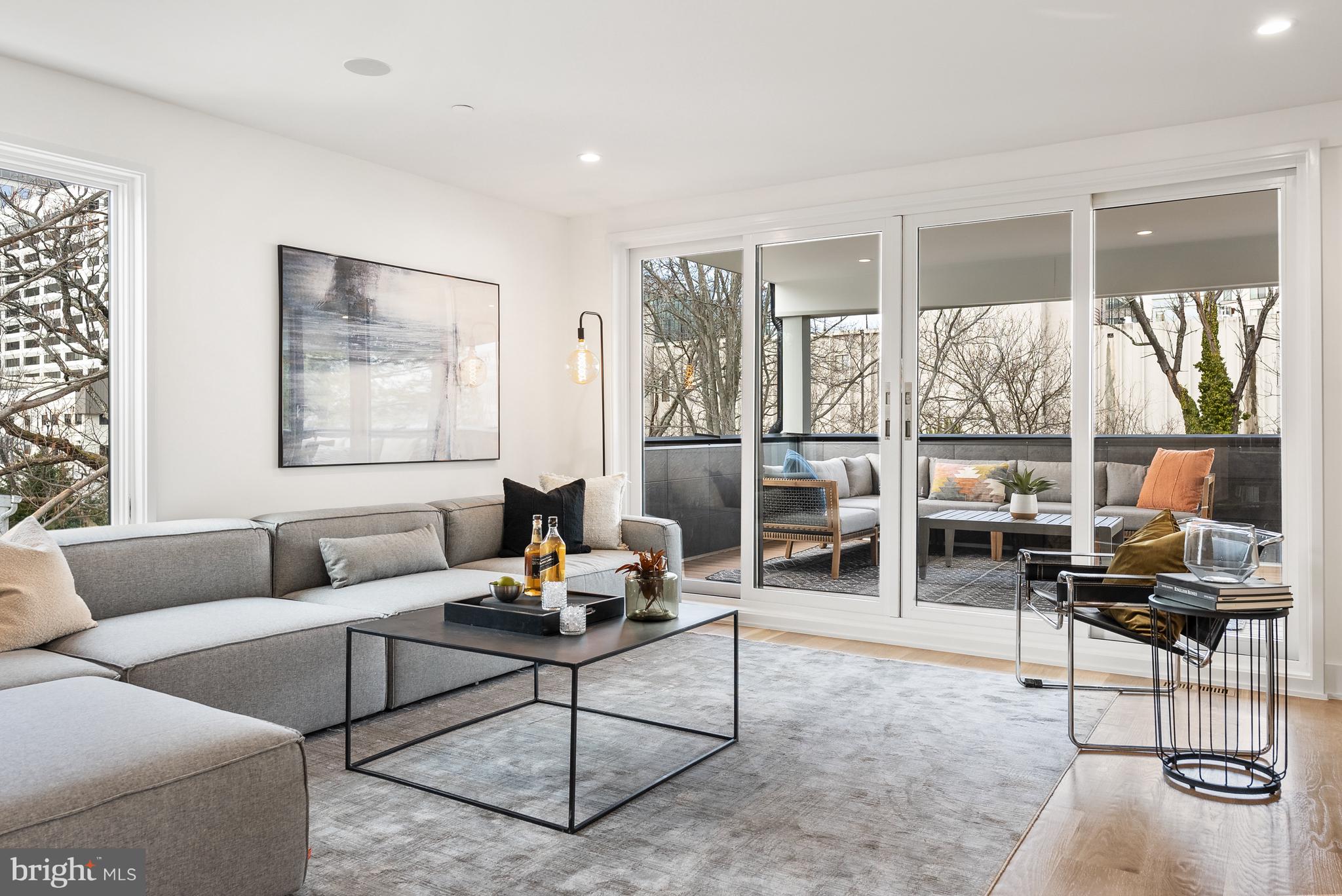 CHEVY CHASE - Residential