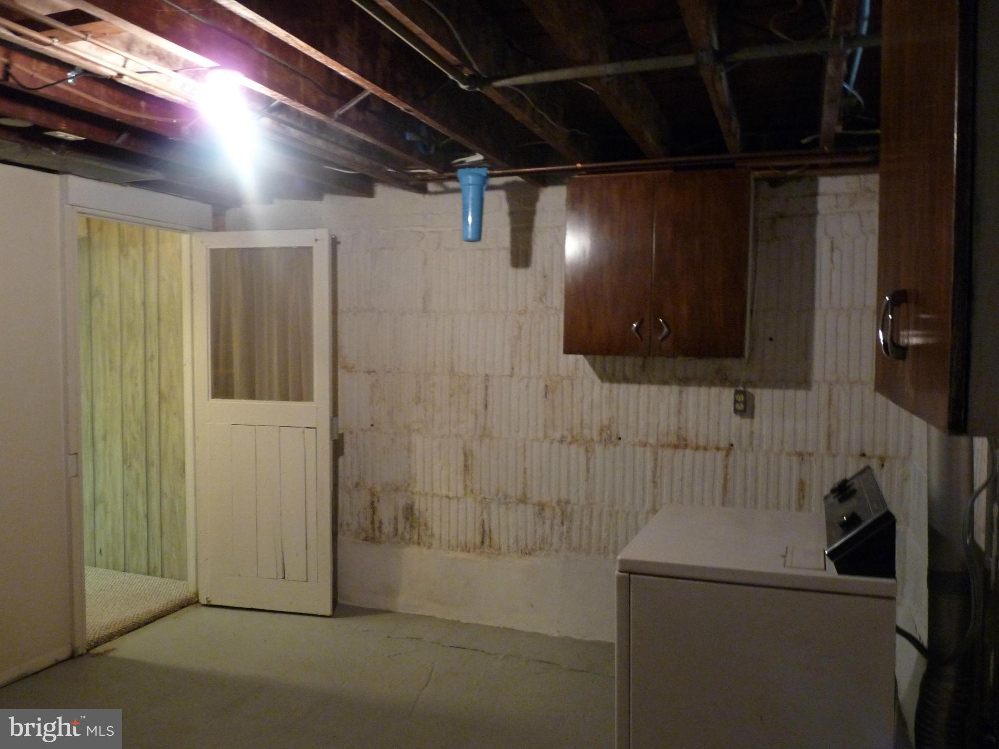 RIDGELEIGH - Residential Lease