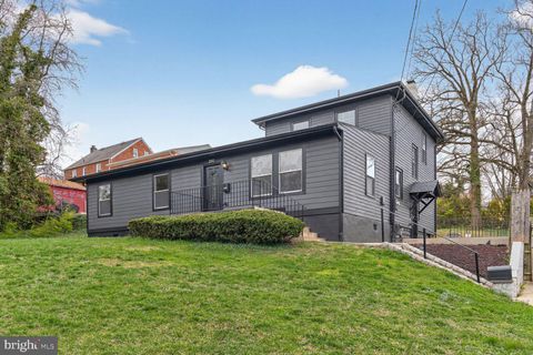 1242 ANACOSTIA ROAD SE WASHINGTON DC 20019