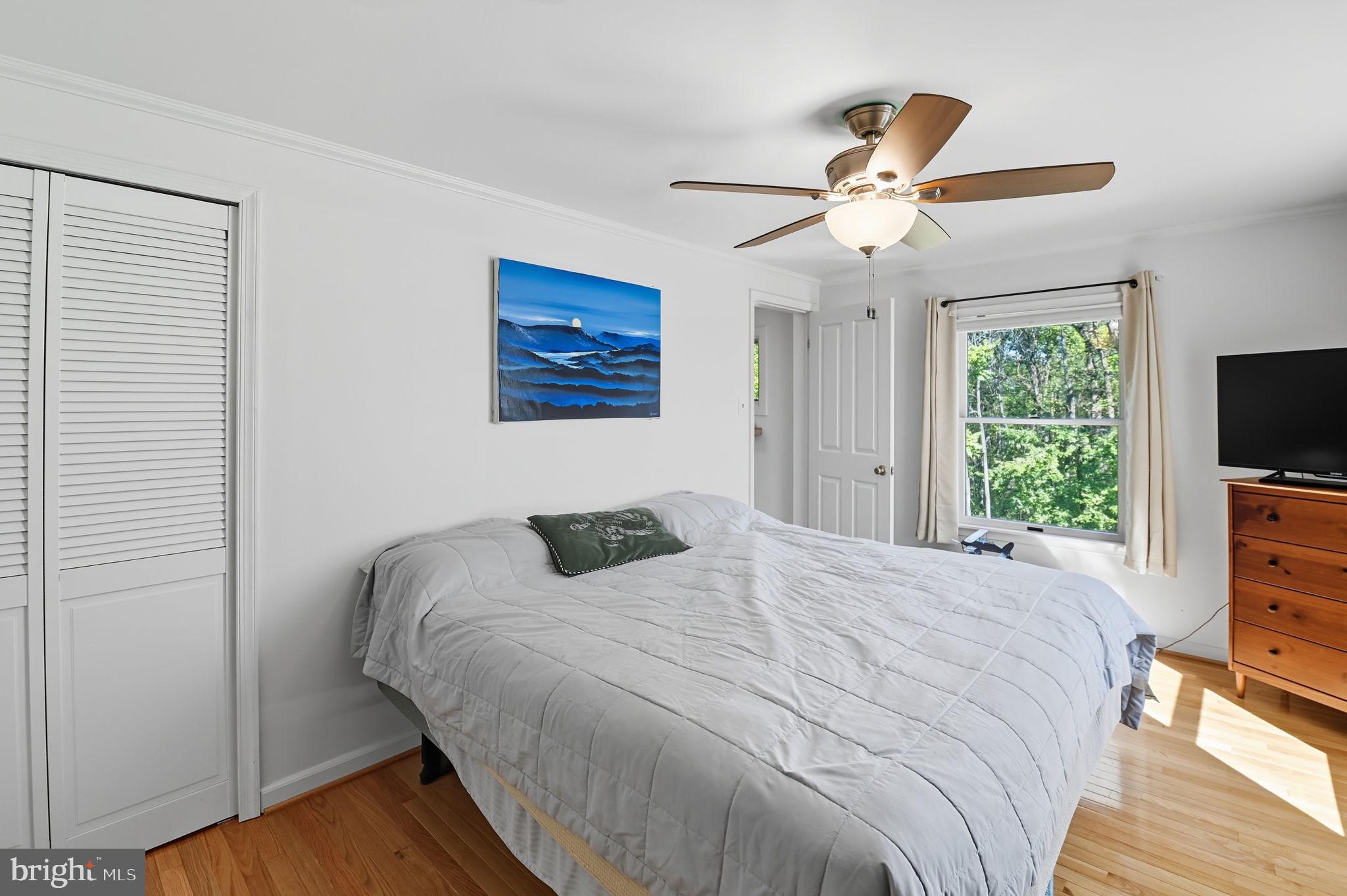 CREEKSIDE - Residential