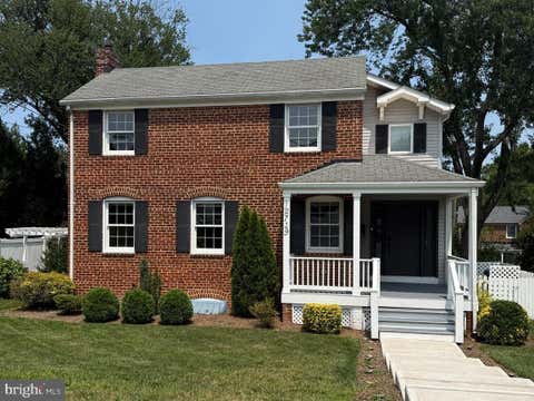 Photo of 2719 N Edison Street N, ARLINGTON, VA 22207 (MLS # VAAR2074042)