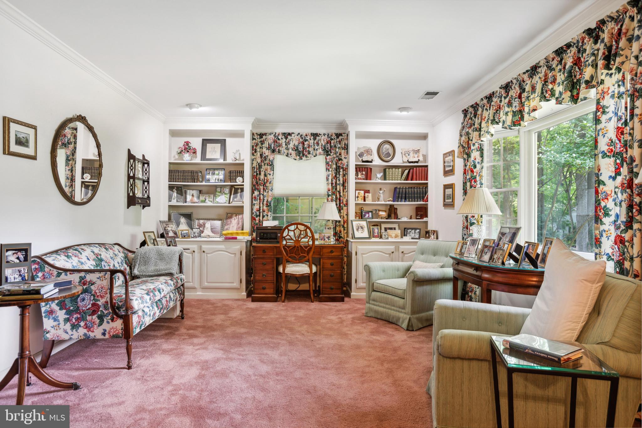 MANTUA HILLS - Residential