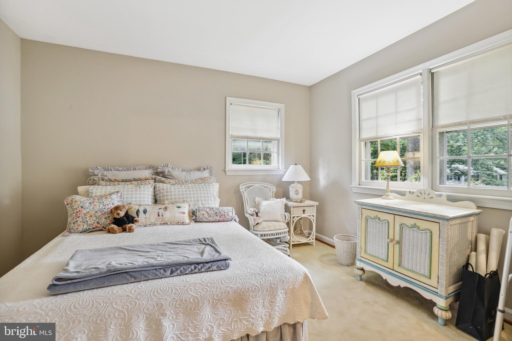 MANTUA HILLS - Residential