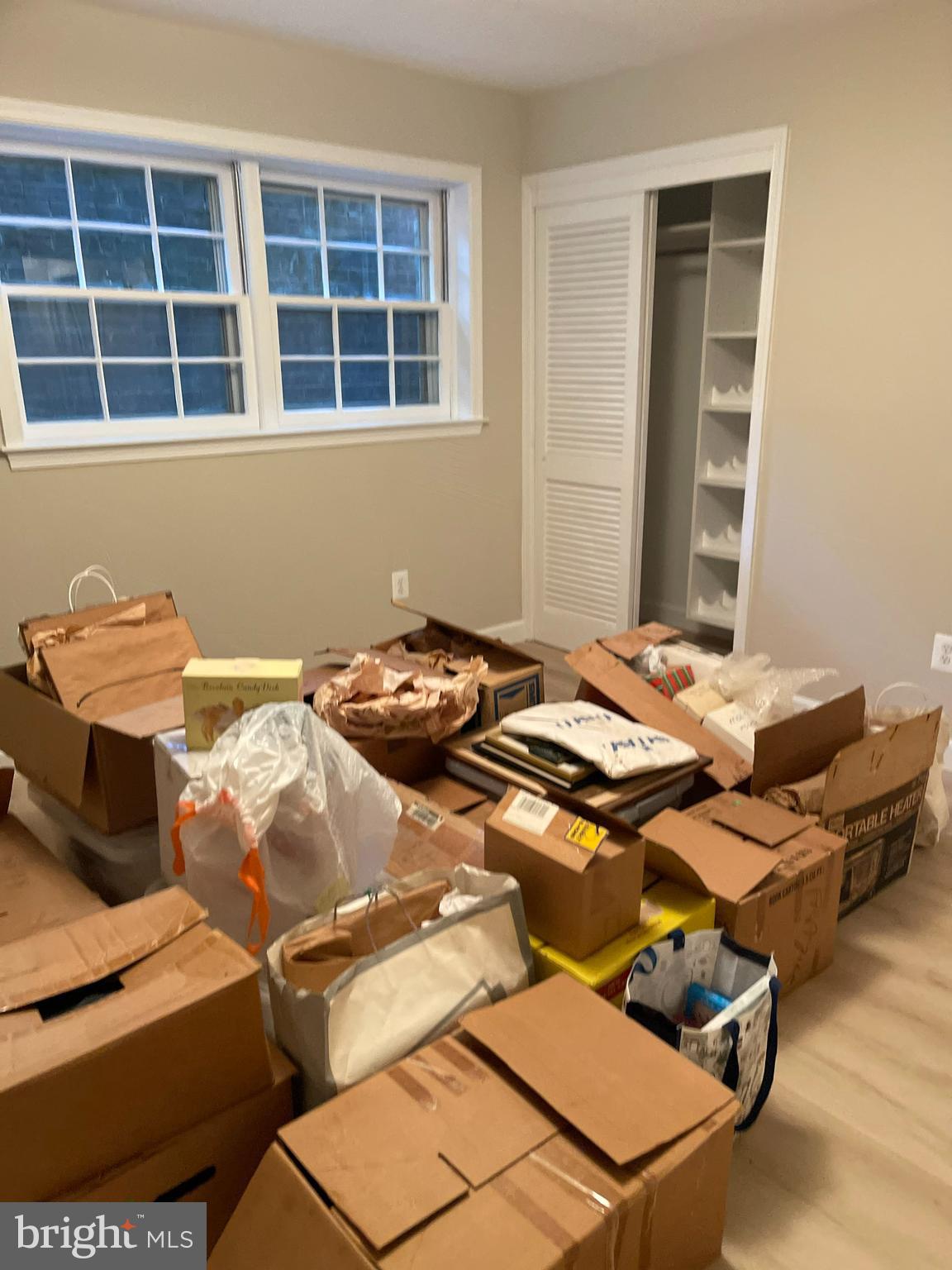 MANTUA HILLS - Residential