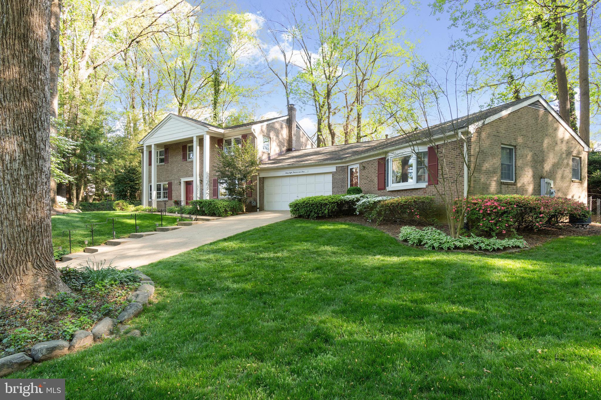 MANTUA HILLS - Residential