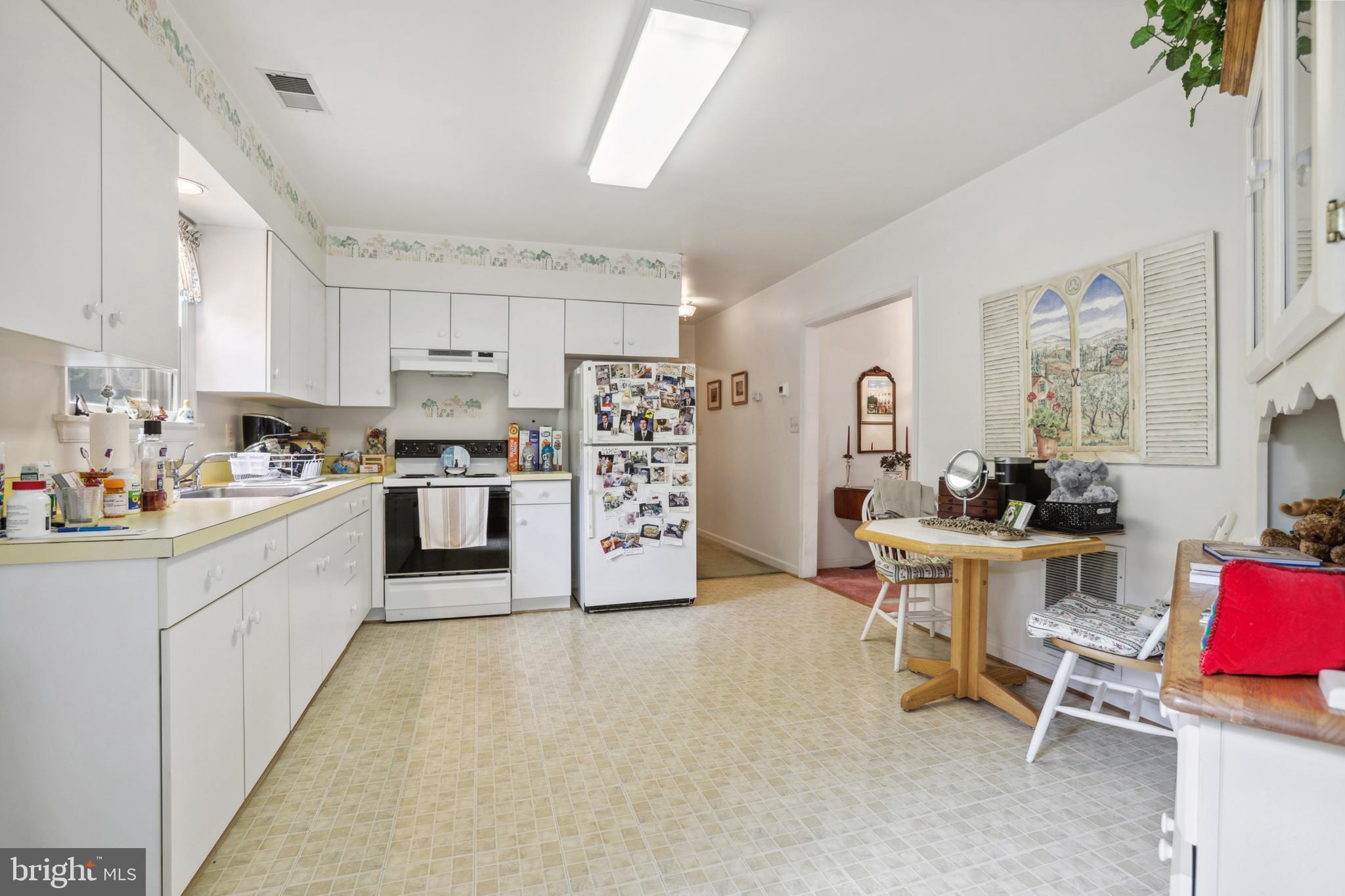 MANTUA HILLS - Residential