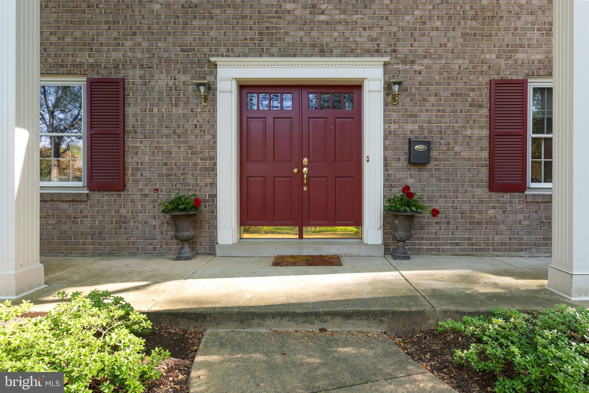 MANTUA HILLS - Residential