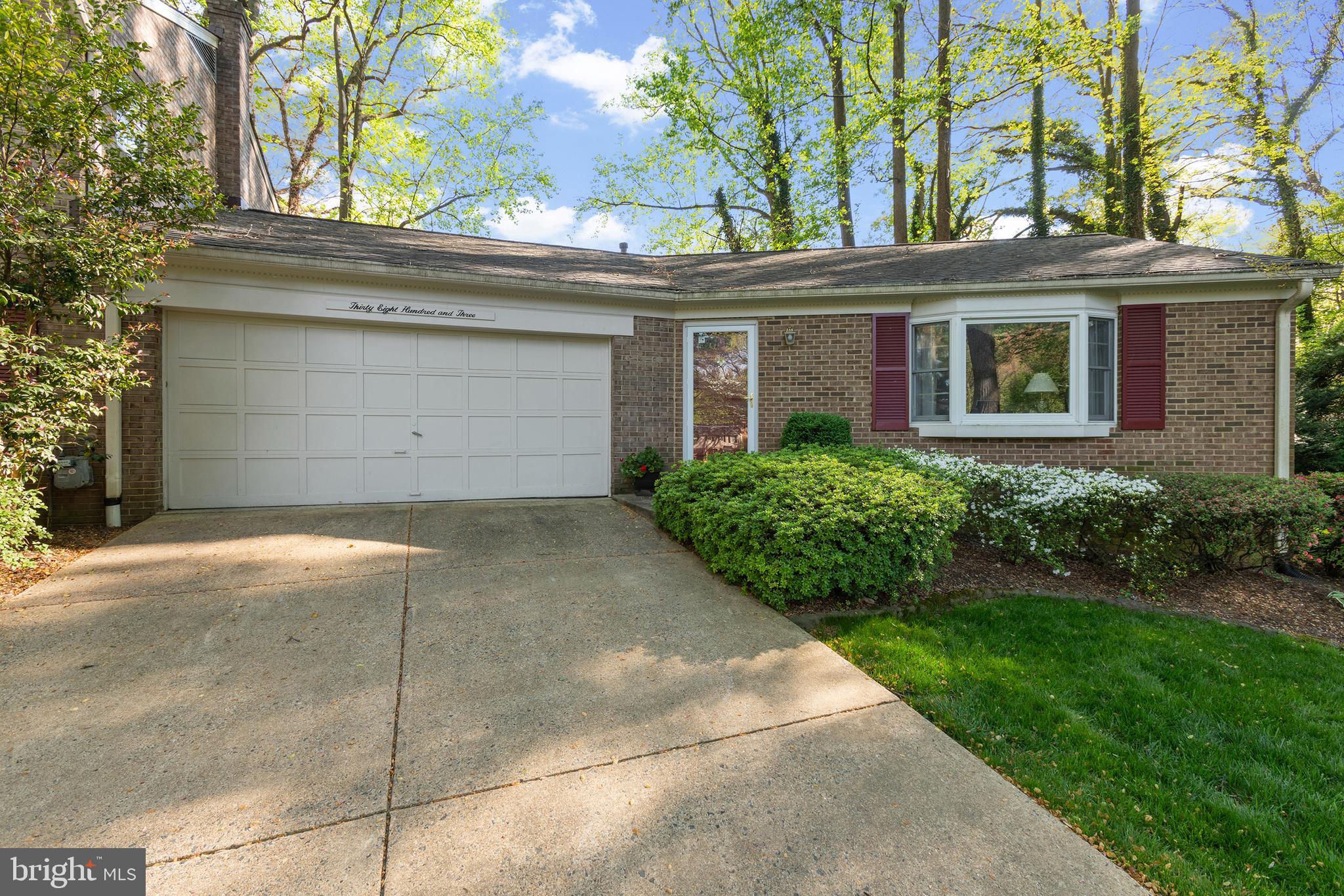 MANTUA HILLS - Residential