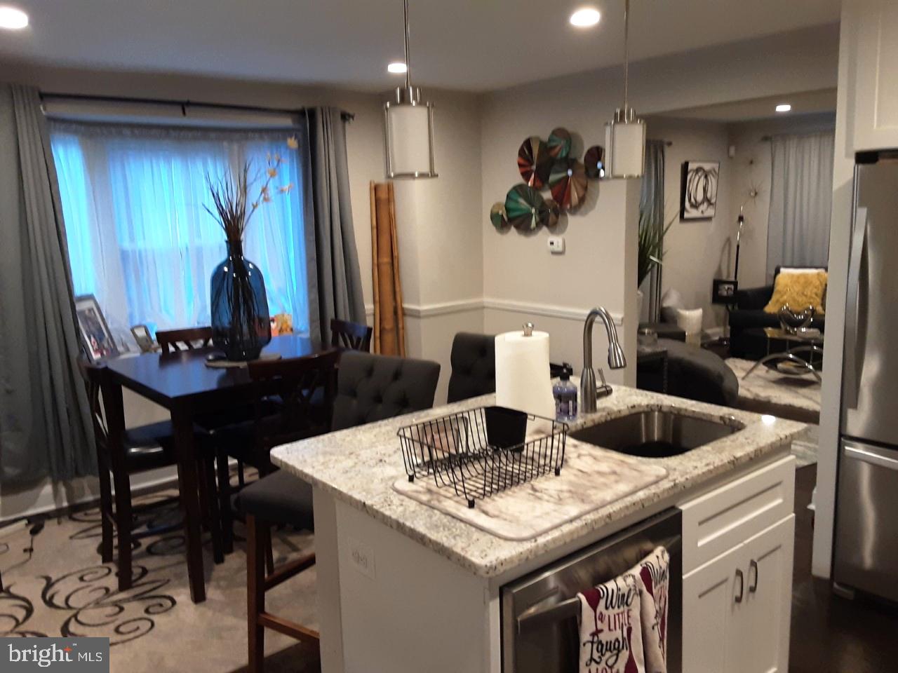 IDLEWOOD - Residential