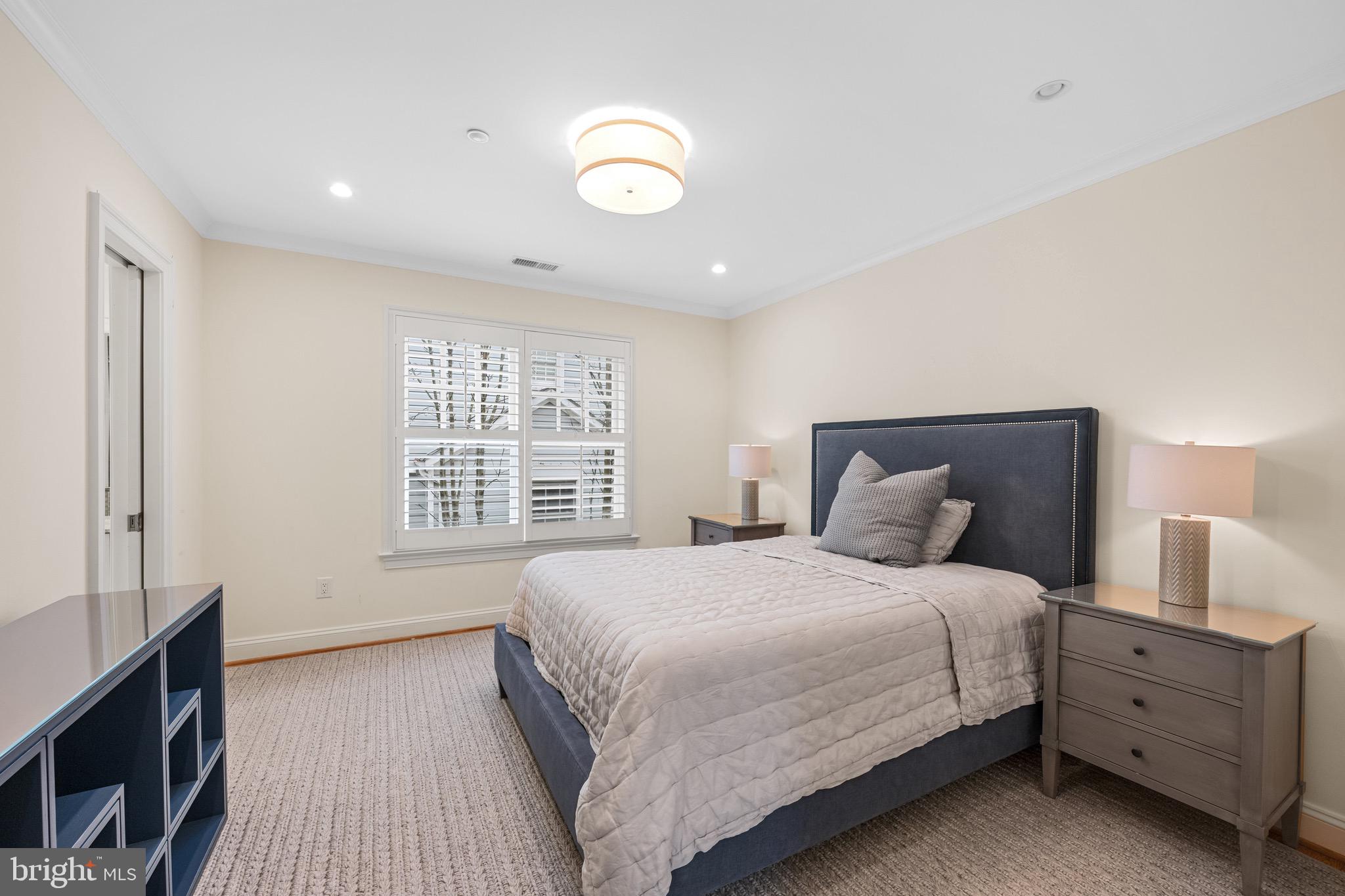 WEST CHEVY CHASE HEIGHTS - Residential