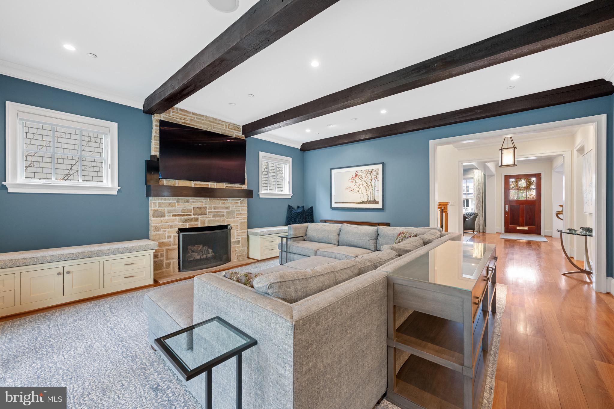 WEST CHEVY CHASE HEIGHTS - Residential