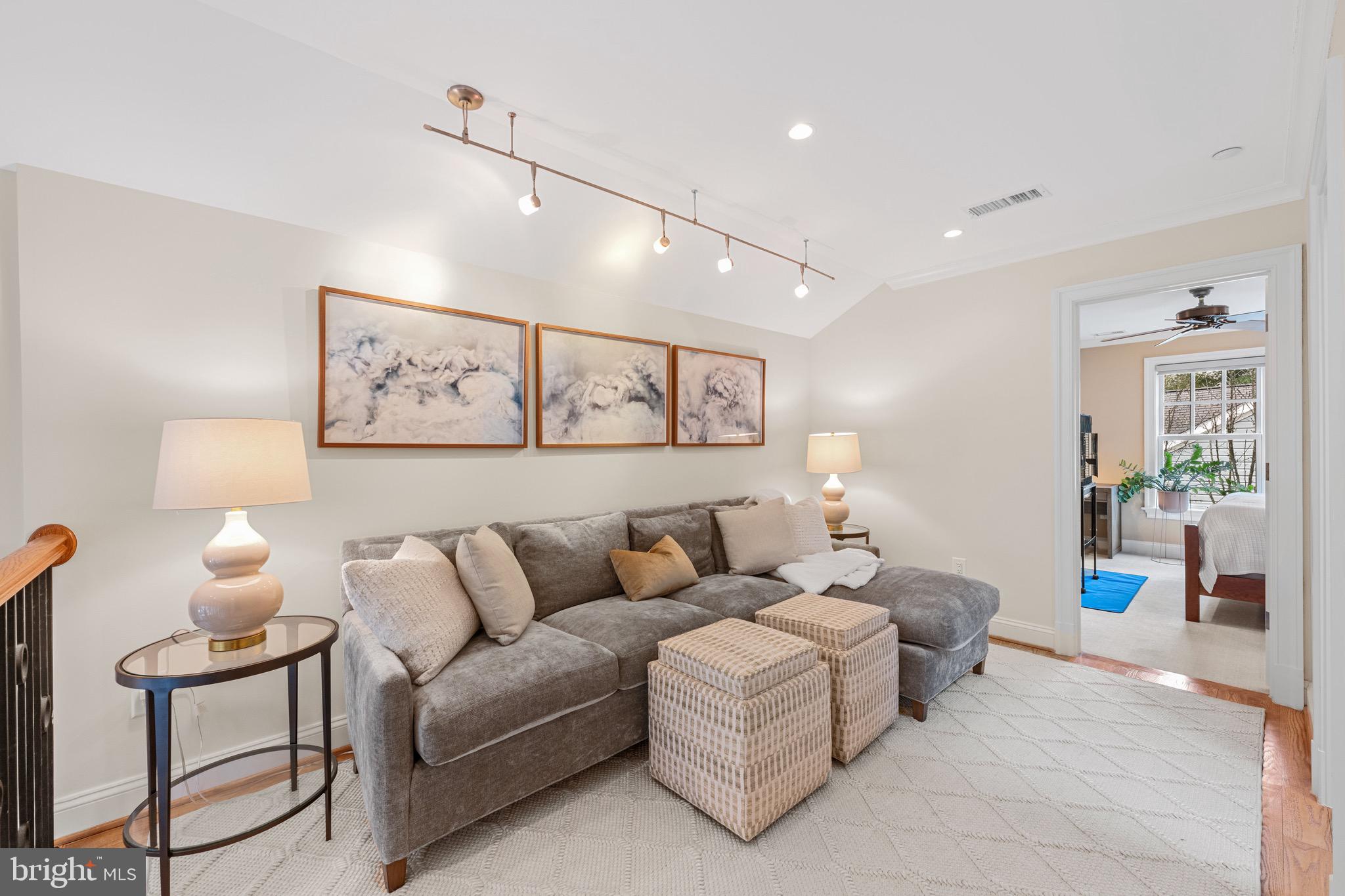 WEST CHEVY CHASE HEIGHTS - Residential