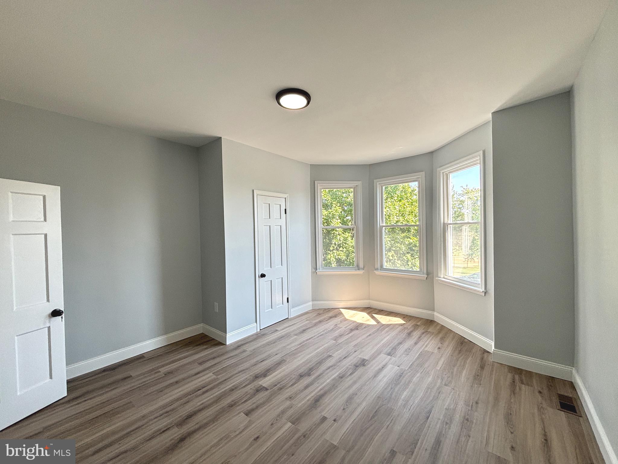 CLIFTON PARK - Residential