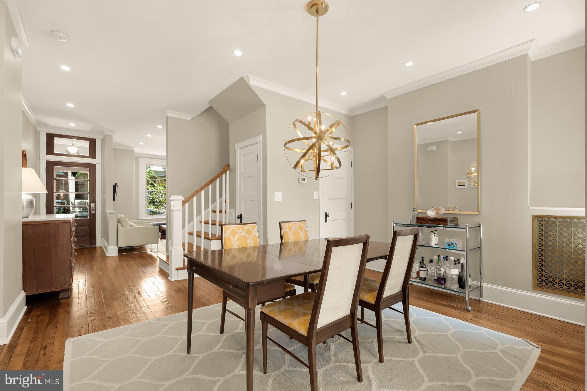 82 V STREET NW