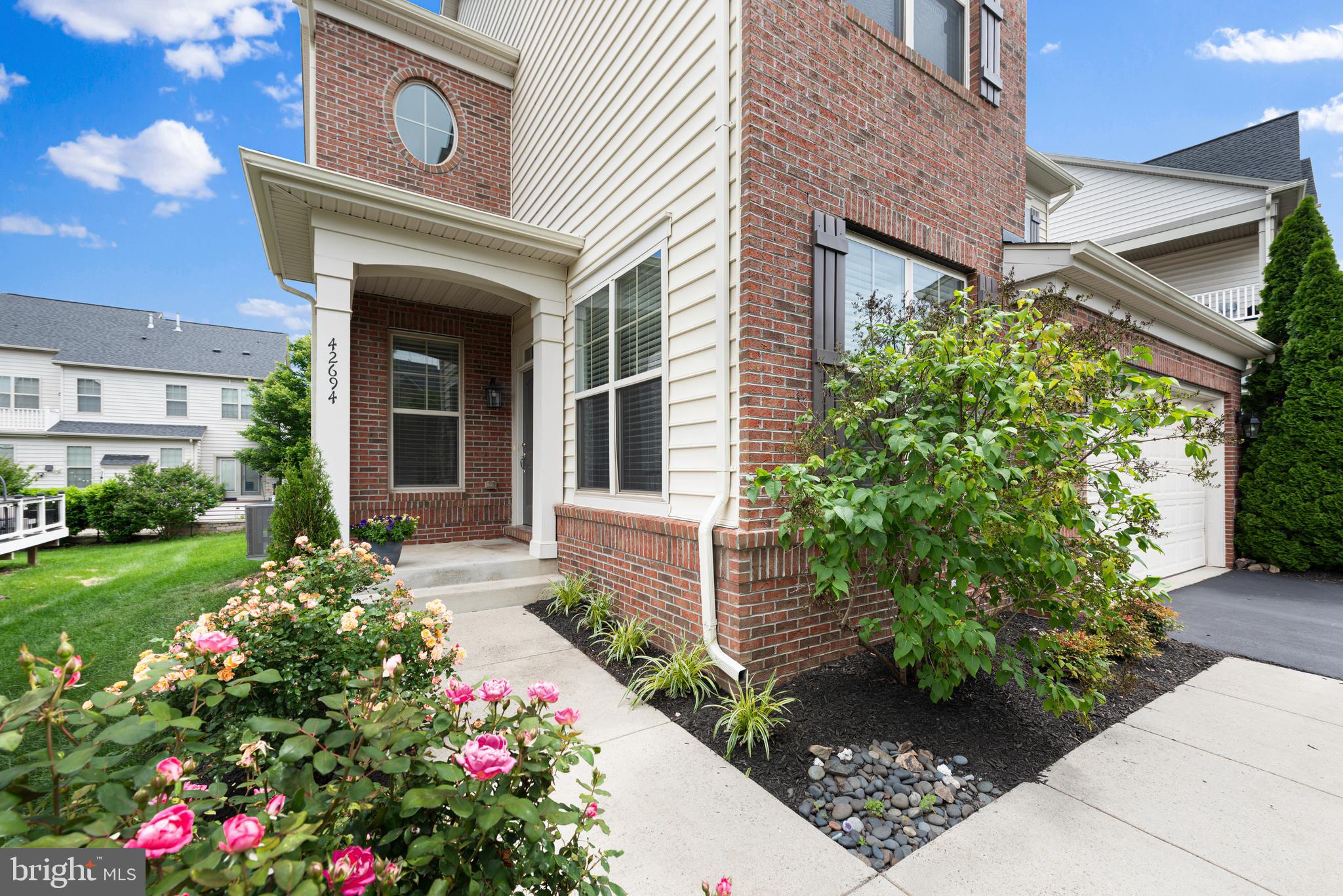 42694 CHISHOLM
