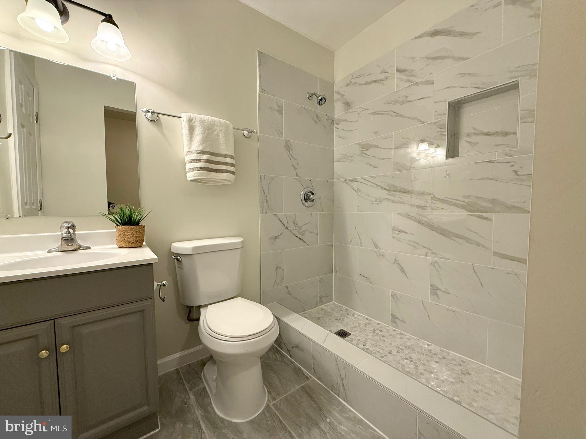 7975 AUDUBON AVENUE 302