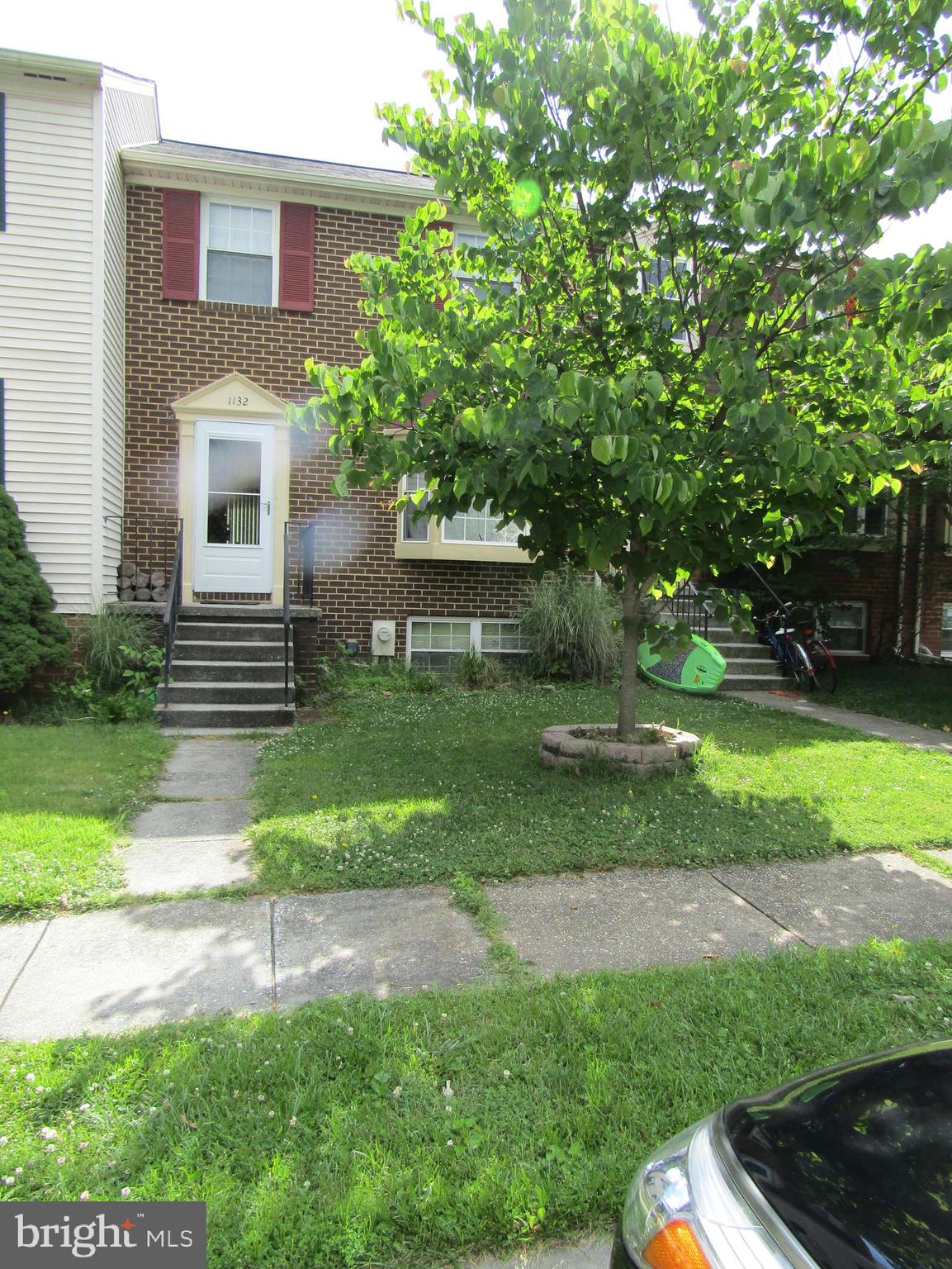 ELIZABETHS LANDING - Residential