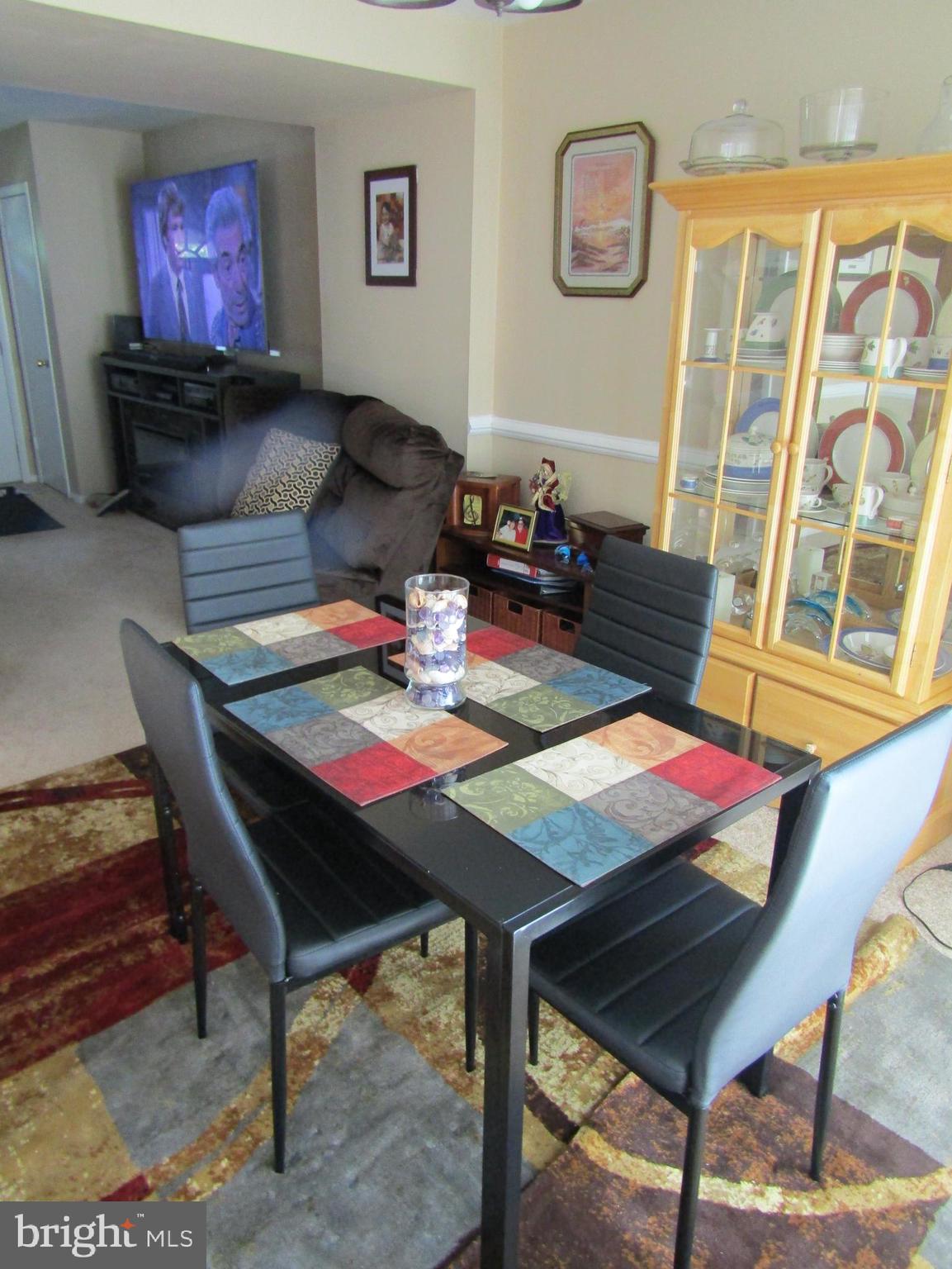 ELIZABETHS LANDING - Residential