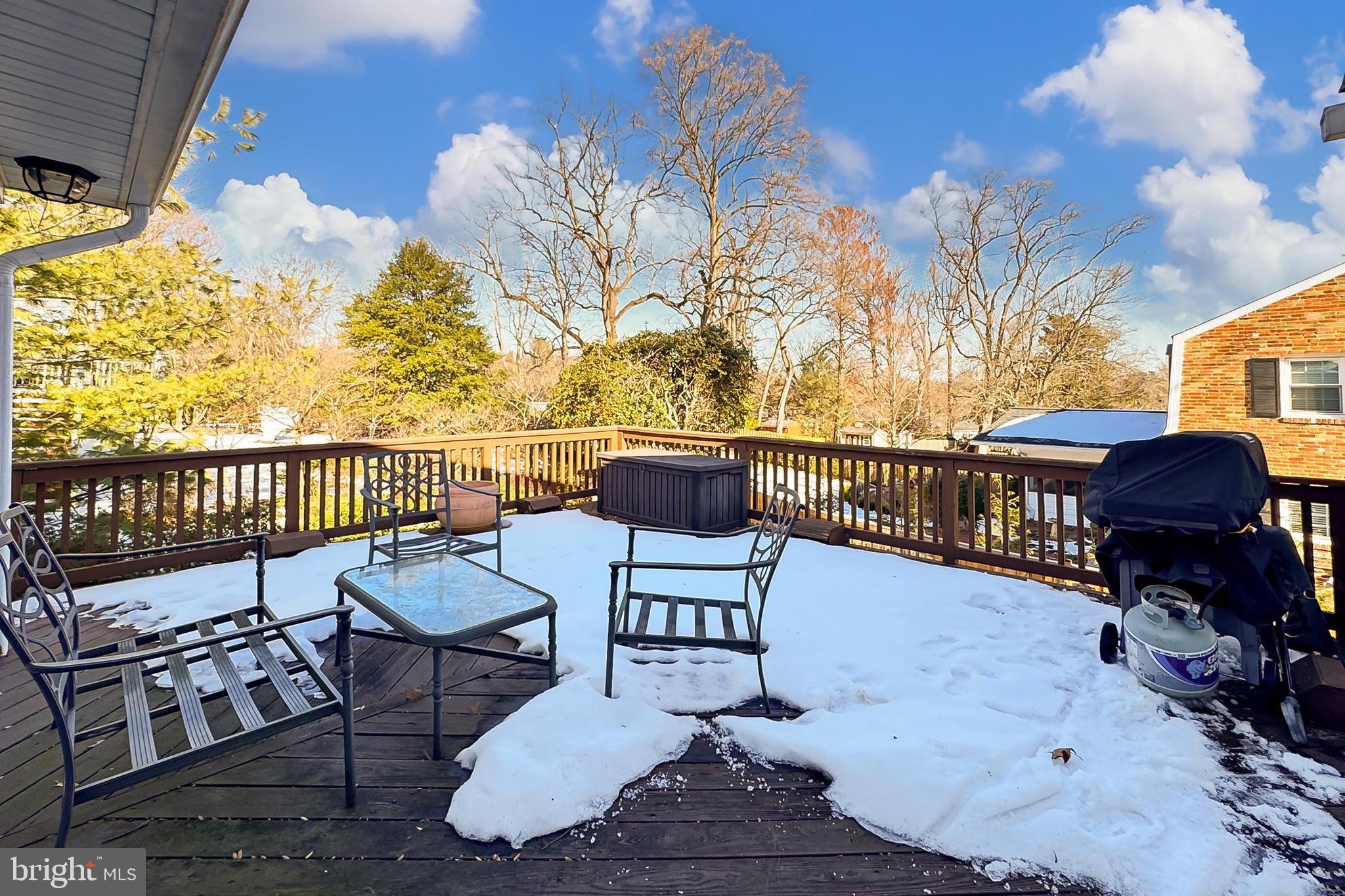 GOLF CLUB MANOR - Residential