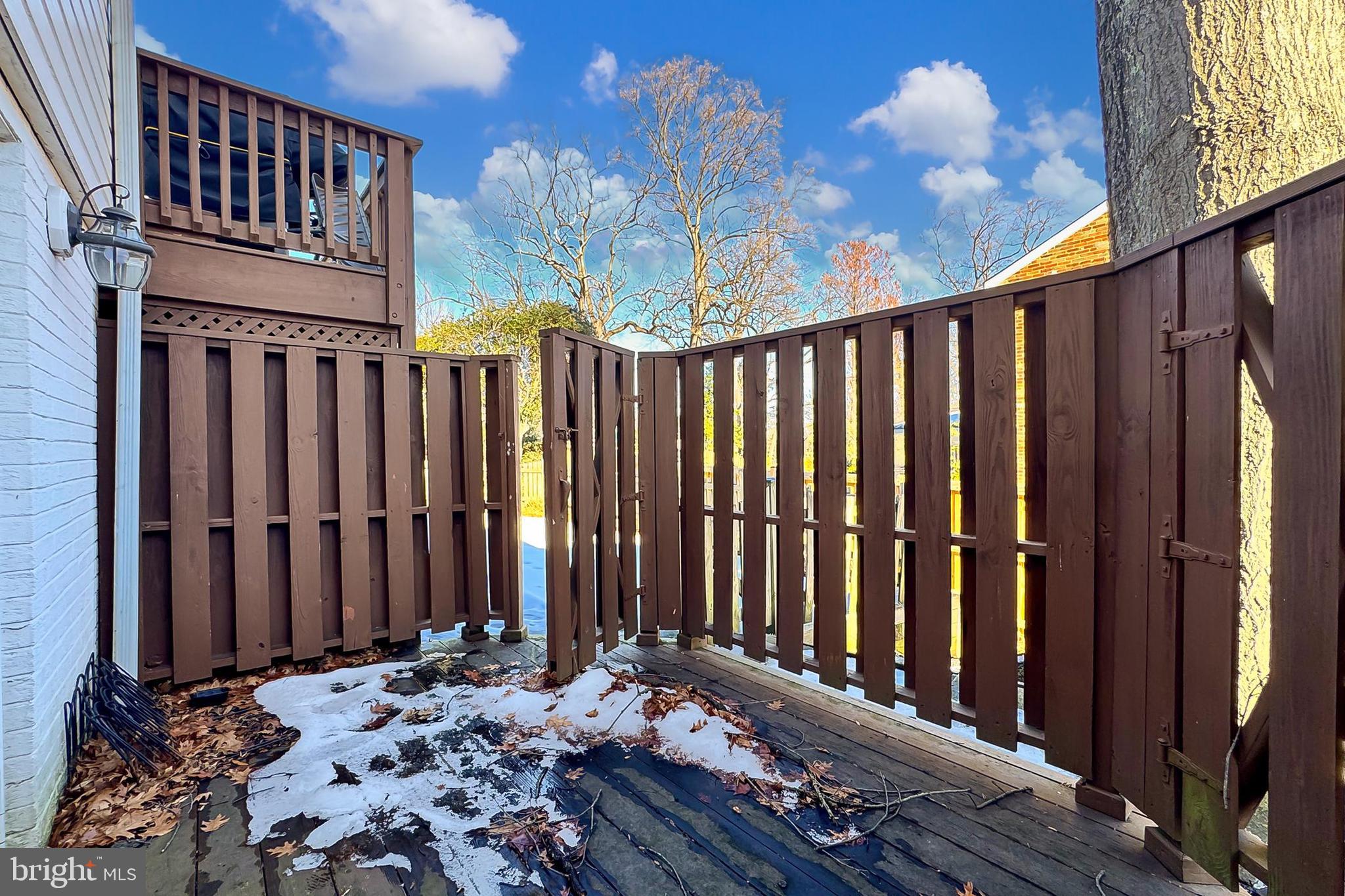 GOLF CLUB MANOR - Residential