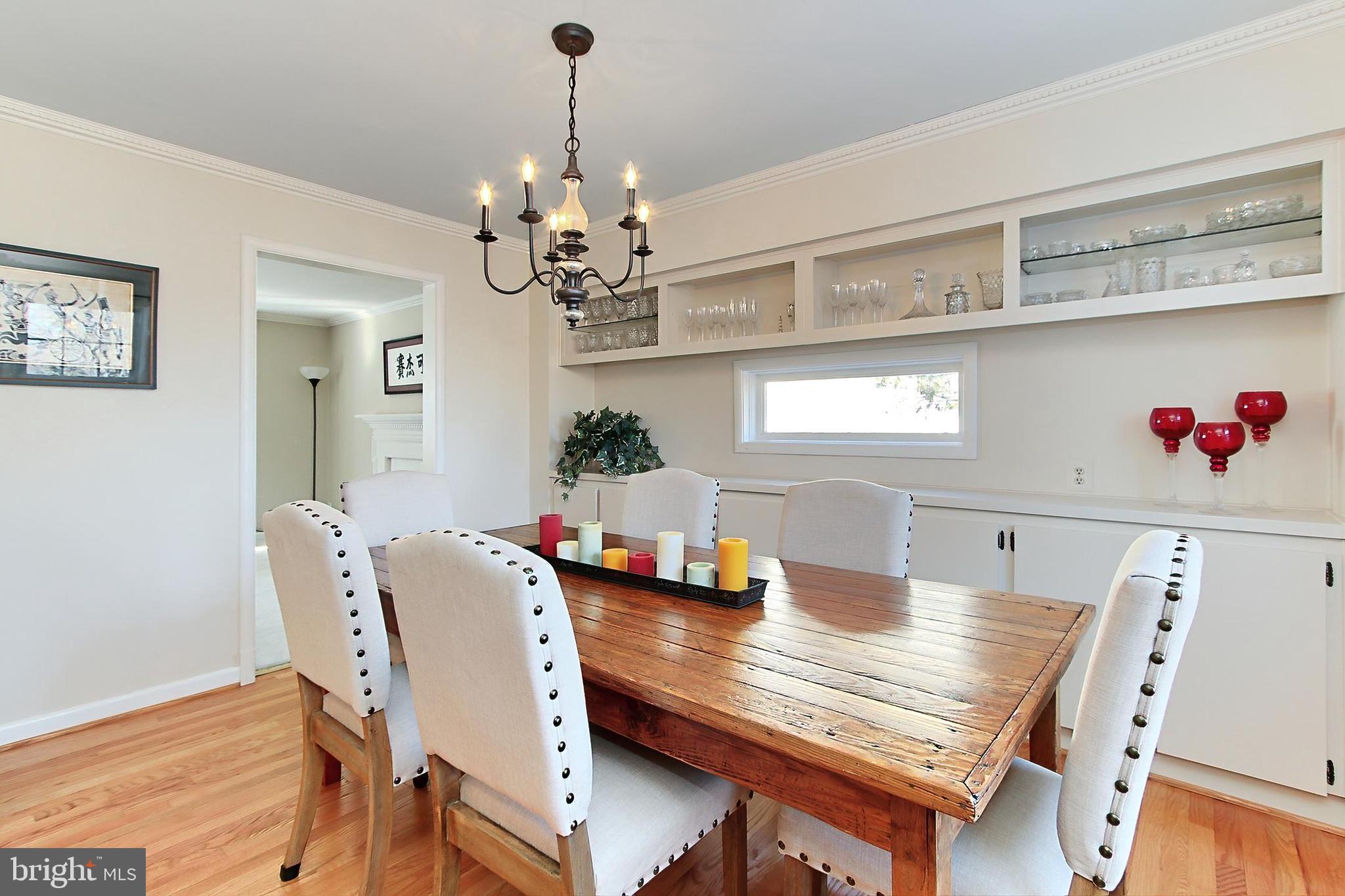 GOLF CLUB MANOR - Residential