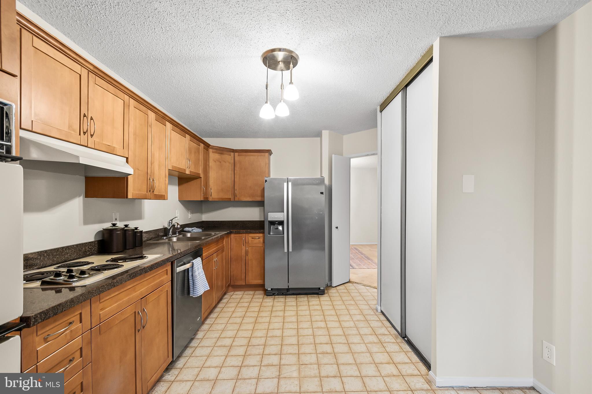 MONTEBELLO - Residential