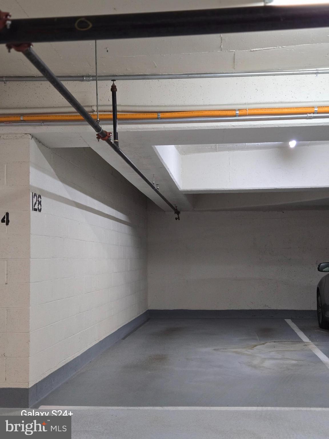 MONTEBELLO - Residential