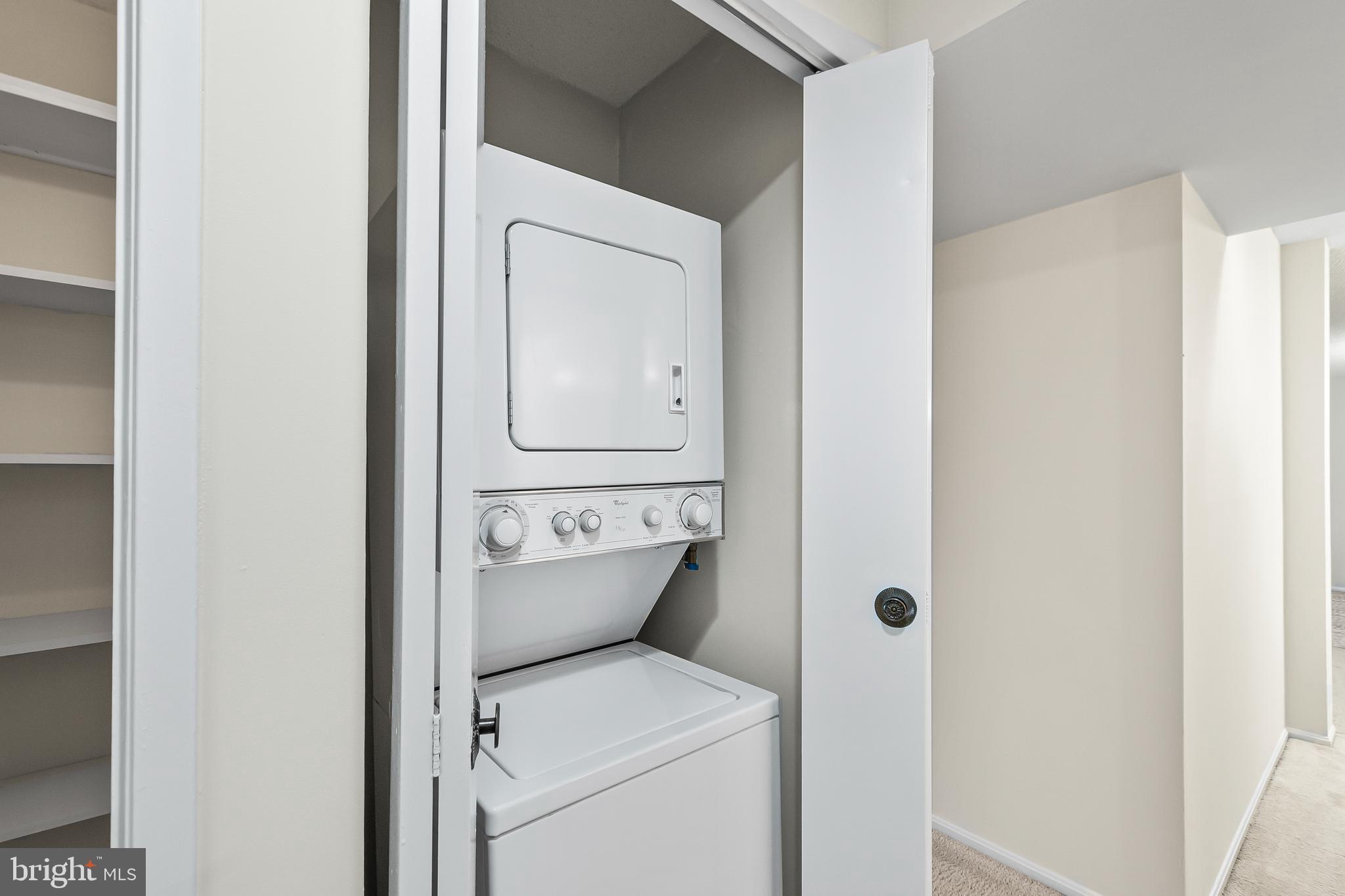 MONTEBELLO - Residential