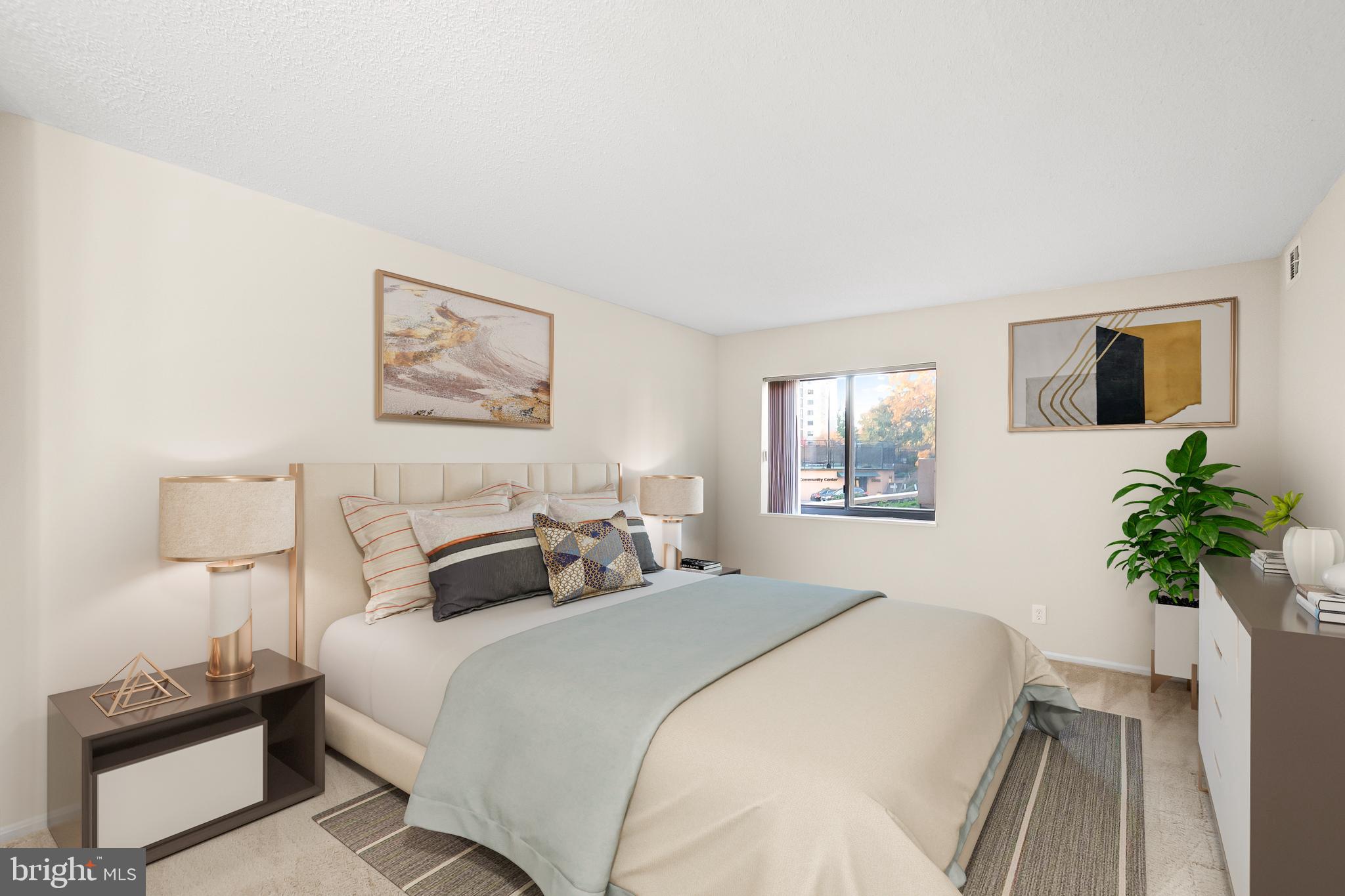 MONTEBELLO - Residential