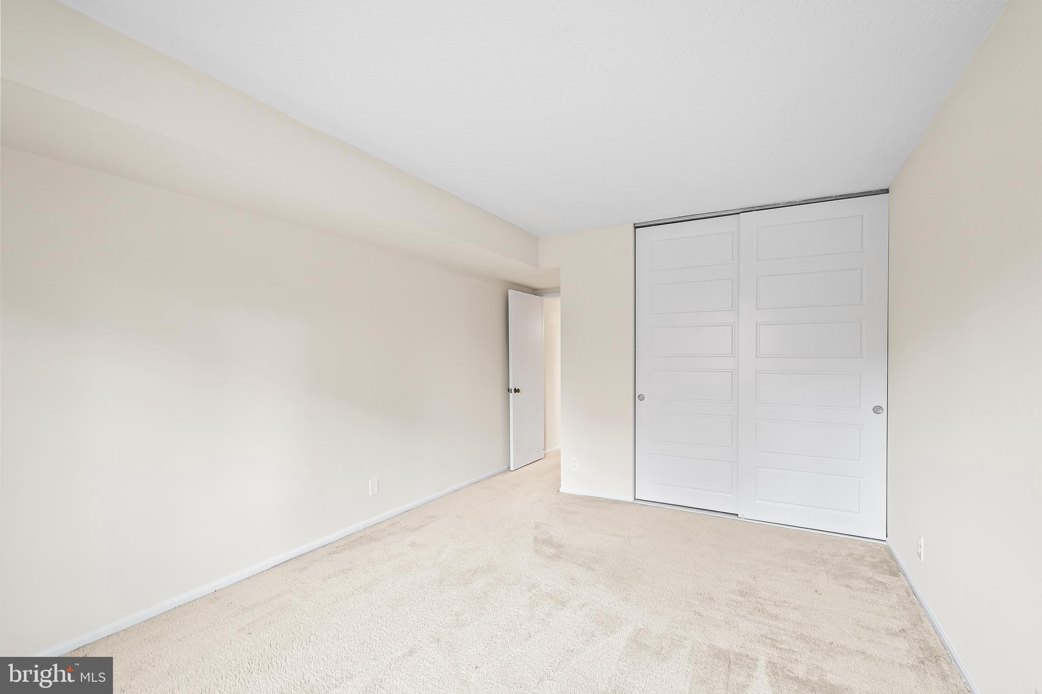 MONTEBELLO - Residential