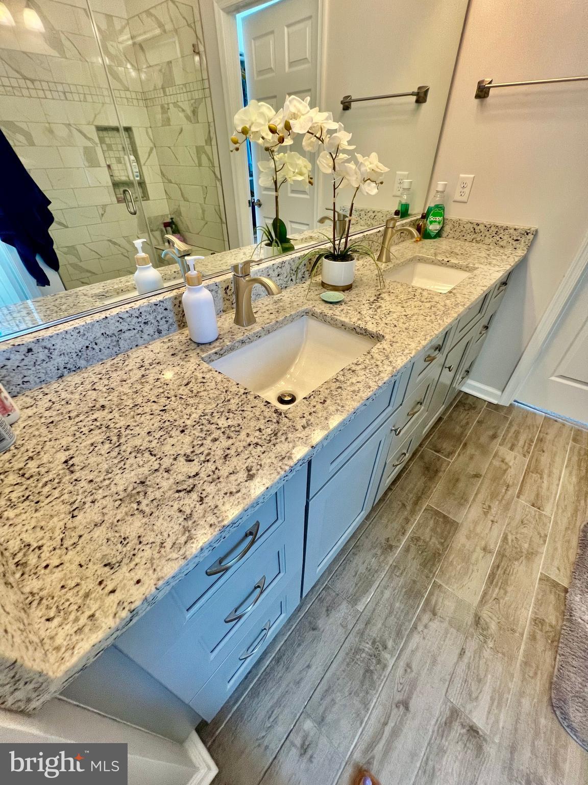 LITTLE GEORGETOWN ESTATES - Residential