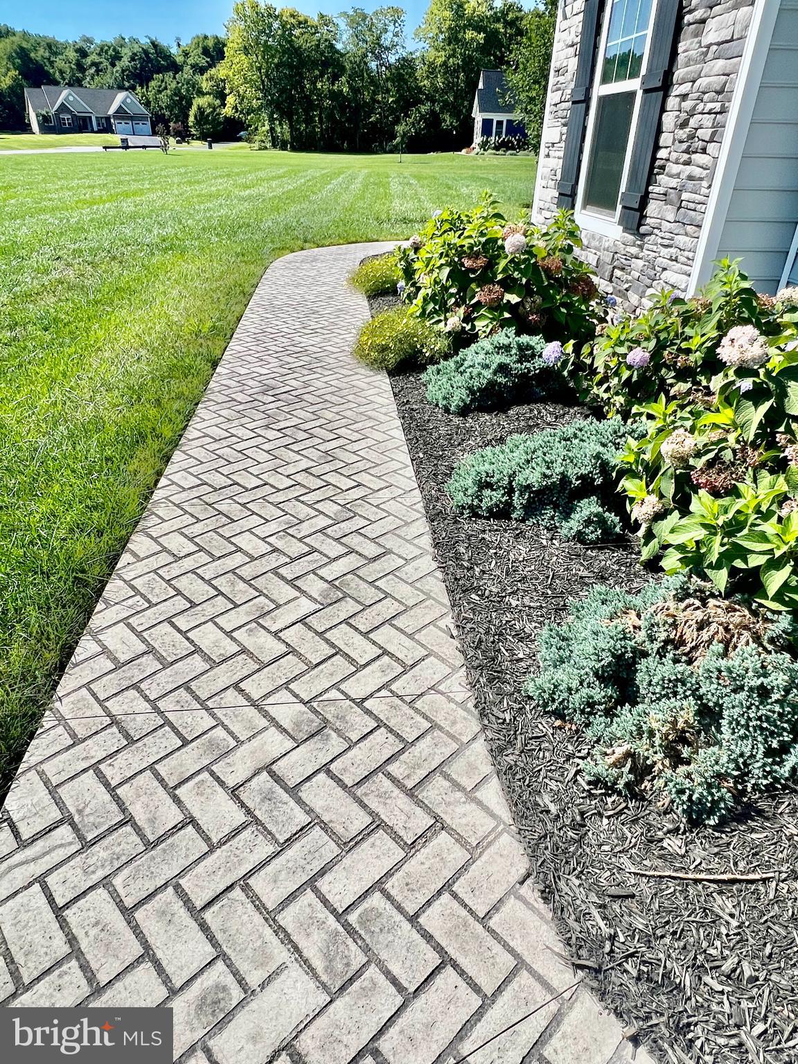 LITTLE GEORGETOWN ESTATES - Residential