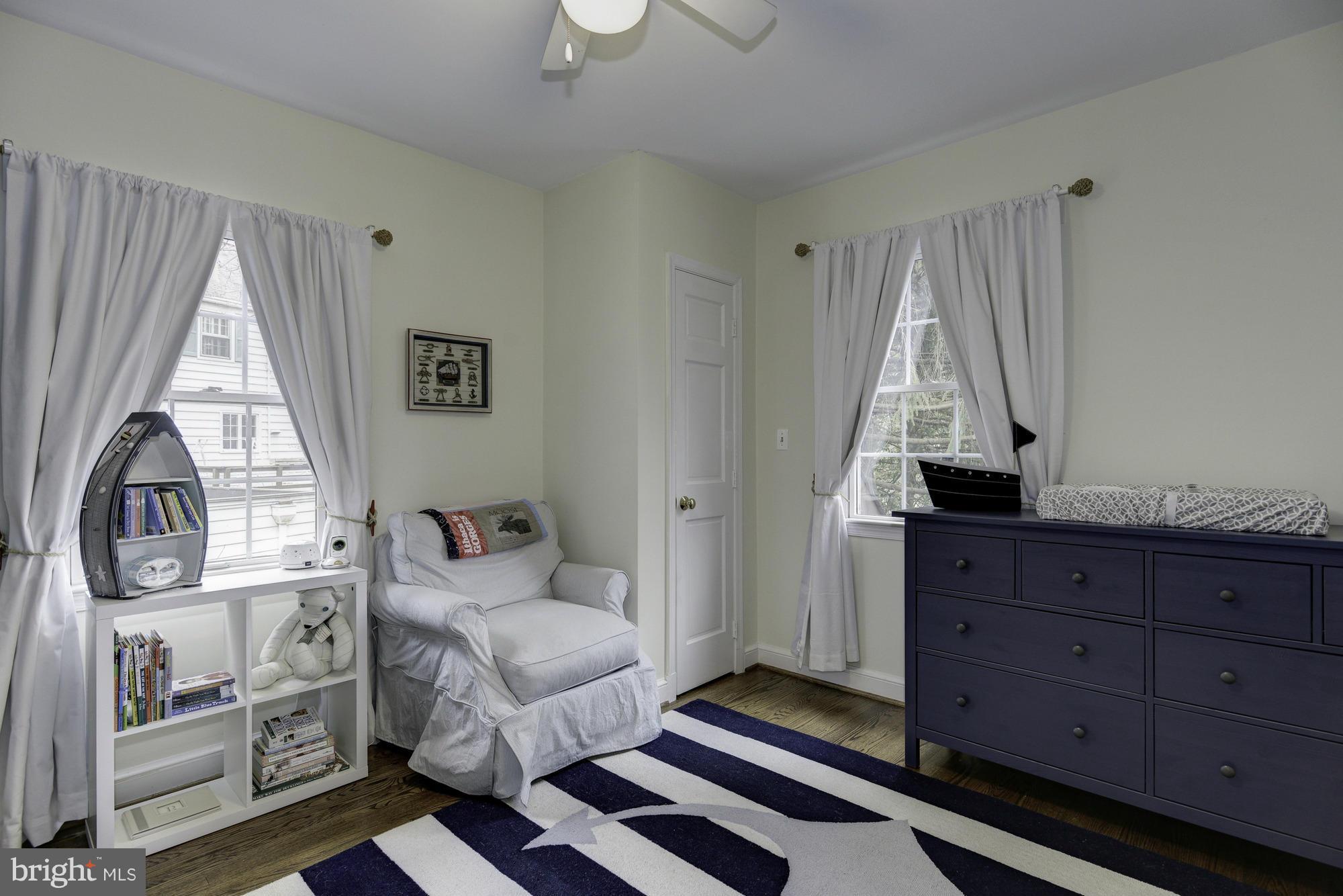 CHEVY CHASE - Residential