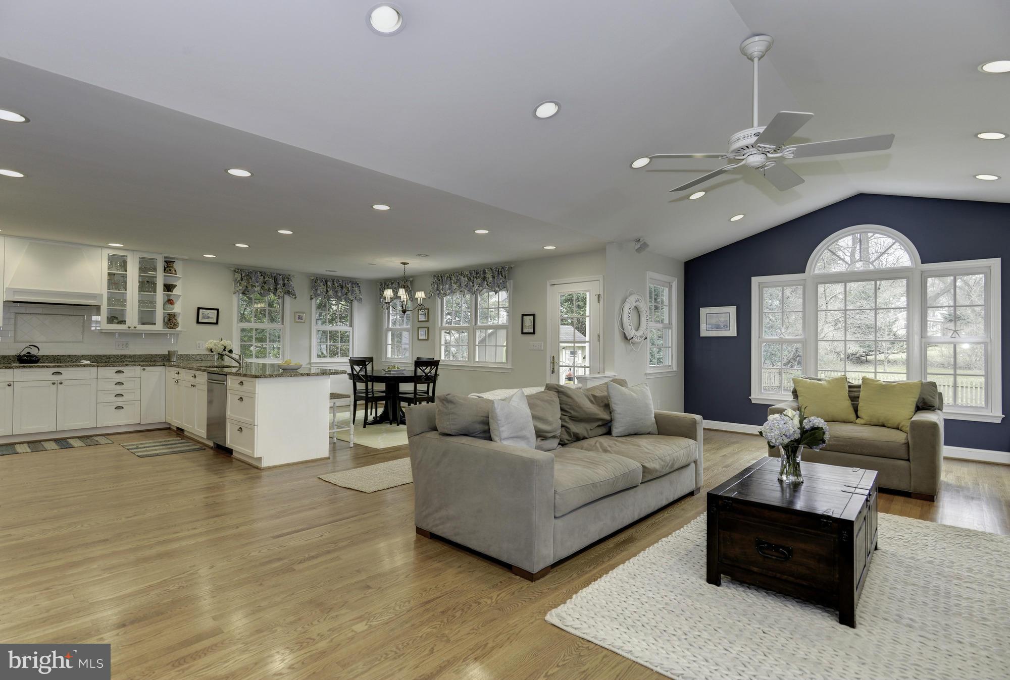 CHEVY CHASE - Residential