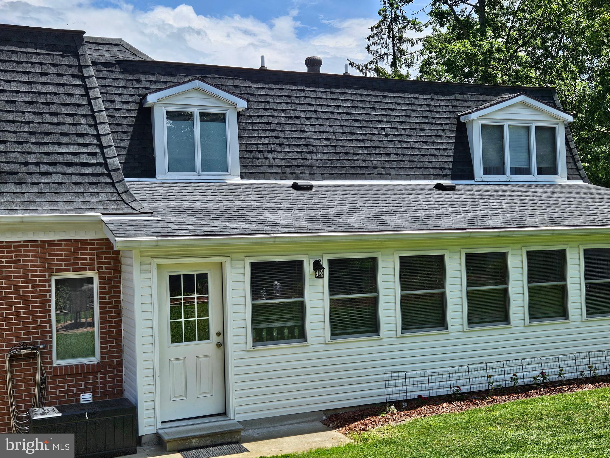 1115 BISHOP WALSH ROAD