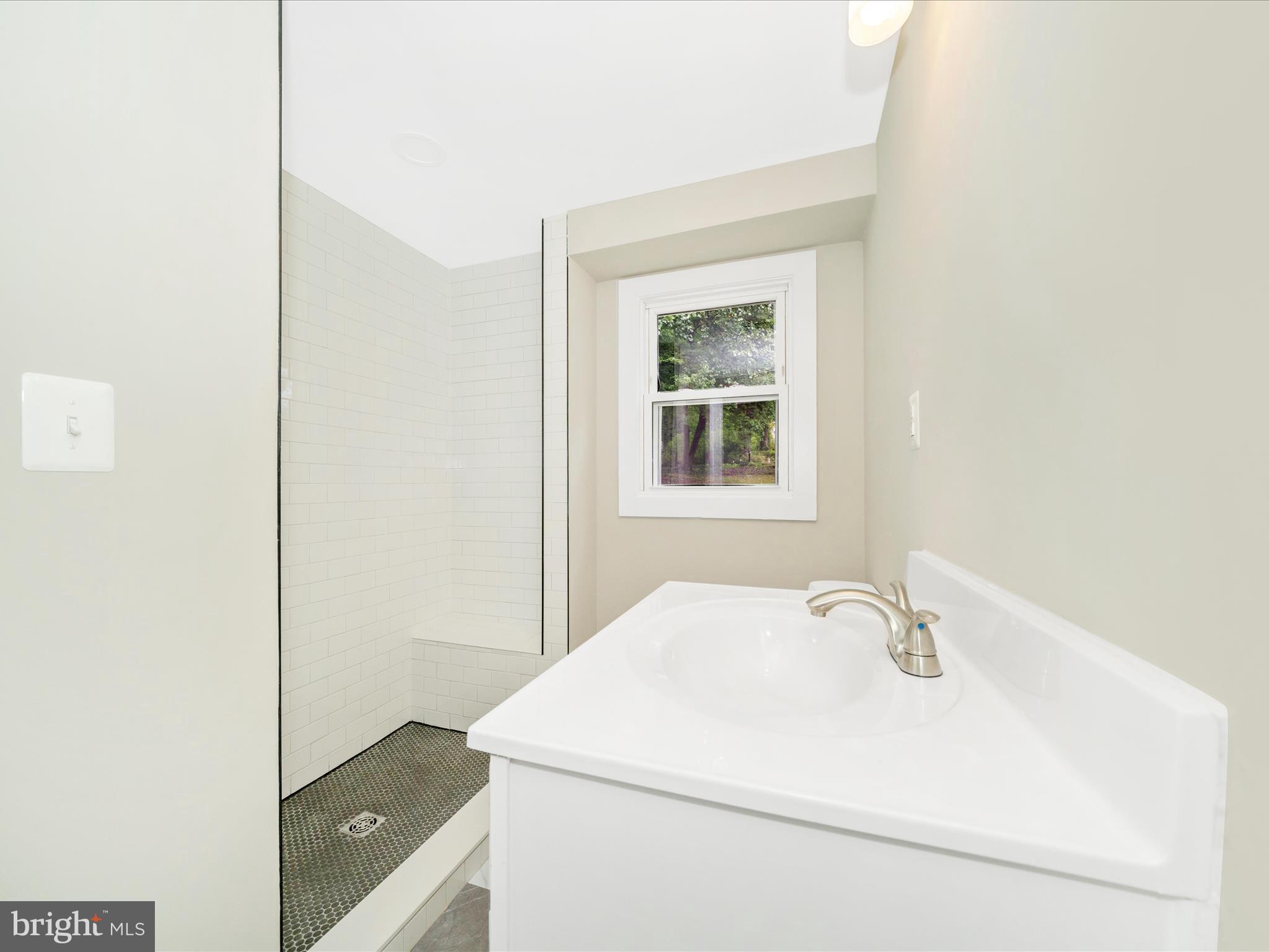 CHAPELDALE - Residential