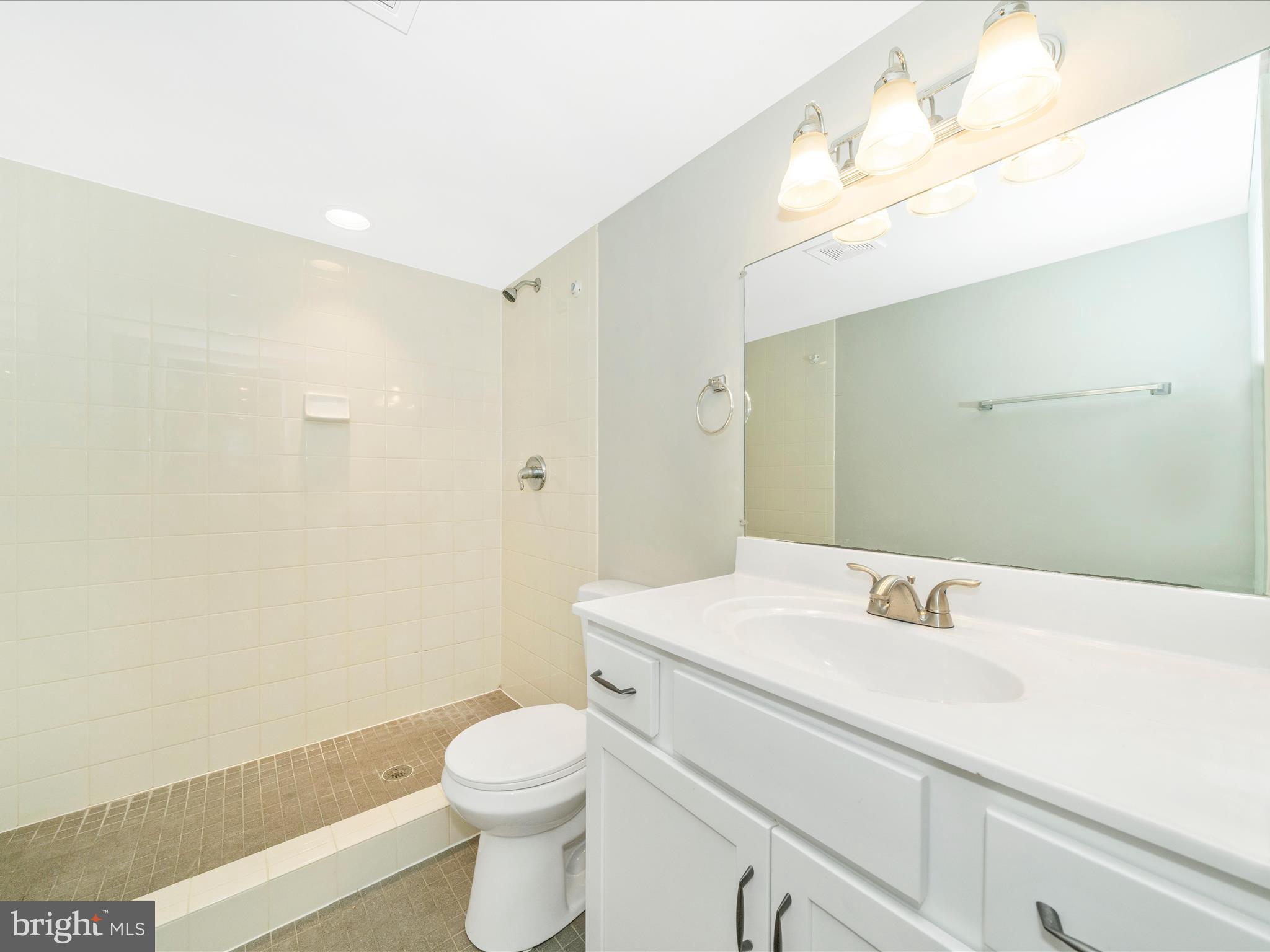 CHAPELDALE - Residential