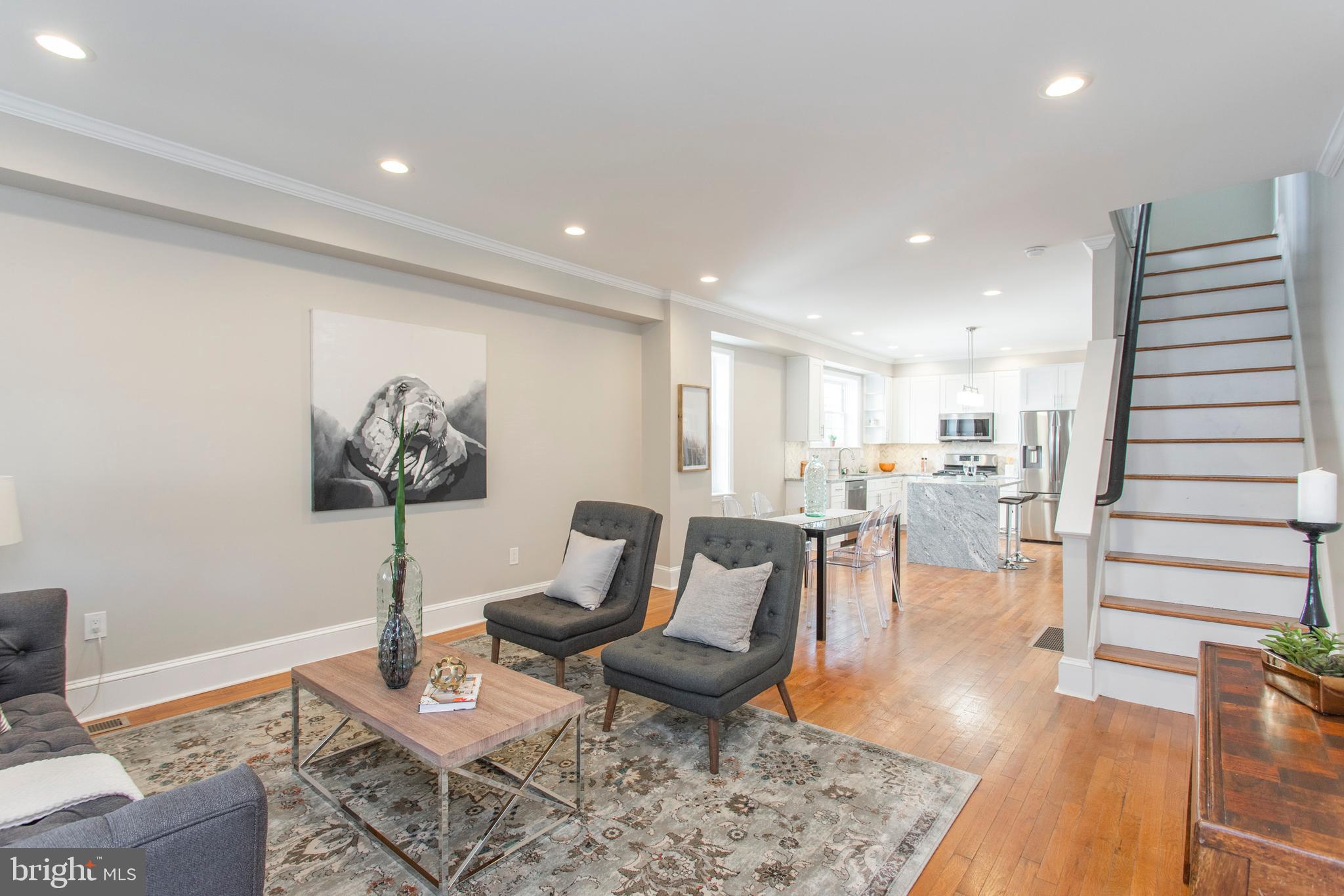 ROXBOROUGH - Residential