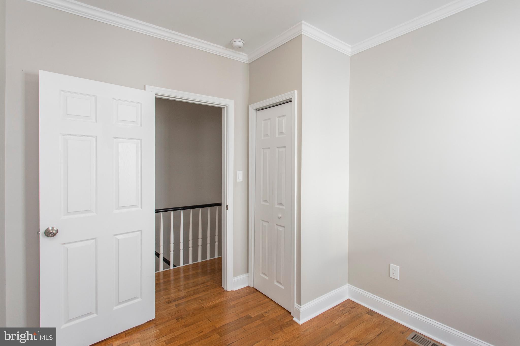 ROXBOROUGH - Residential