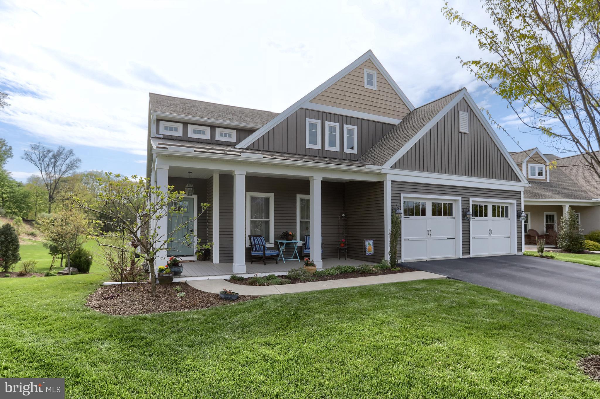 1007 BRIARWOOD COURT