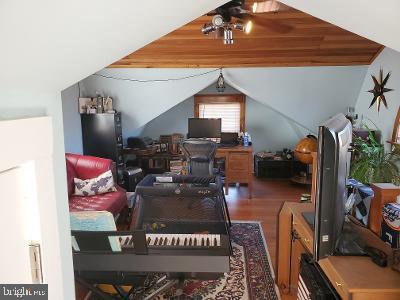 DEL RAY - Residential Lease