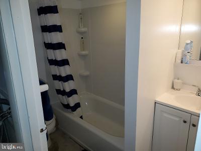 DEL RAY - Residential Lease