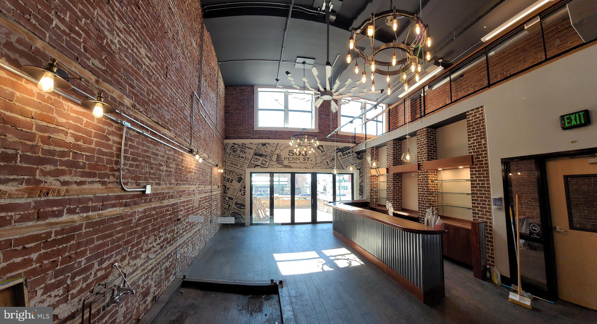 READING - Commercial Sale