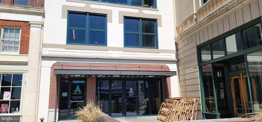 503 Penn St - This historic building was completely renovated in 2016 and includes all the modern amenities you'd expect in new construction.  Add to that the interesting historical aspects including exposed brick walls, huge windows overlooking Penn Square and an open pub / entertainment venue on the first and second floors.  Perfect for an owner occupant or investor, the utilities are separated and each floor has and pays for it's own system!  The first and second floors are set up as a walk in bar space with doors that open to the sidewalk, and a balcony on the second floor overlooking the entrance area.  The third floor is occupied by Berks Arts, a community Council formed in 1969, and focuses on promoting the arts in the Greater Reading and Berks County.  Creating and supporting visual and performing arts events.  The fourth floor is open and available for an owner or another tenant.  The building is served by a modern elevator that stops an all 5 levels. (basement, through the 4th floor).  Fully sprinklered and monitored this is truly a safe and desirable property.  Call today to schedule your walk through.