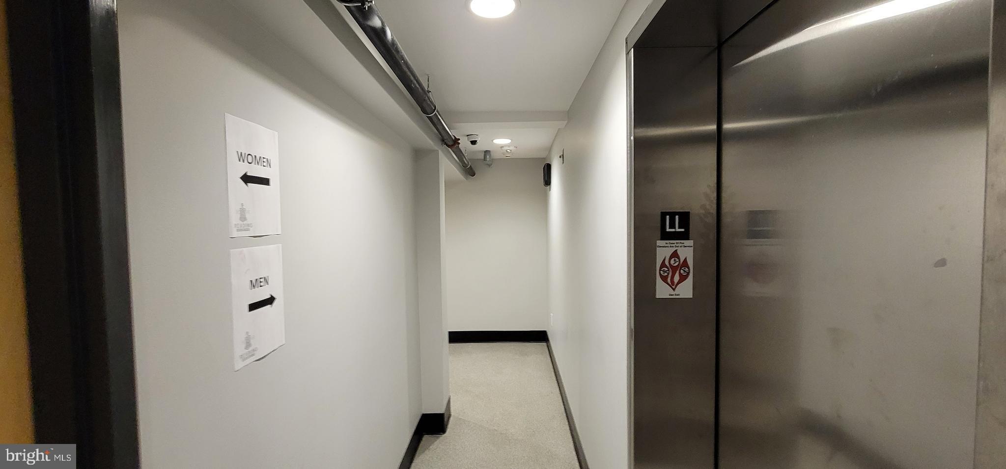 READING - Commercial Sale