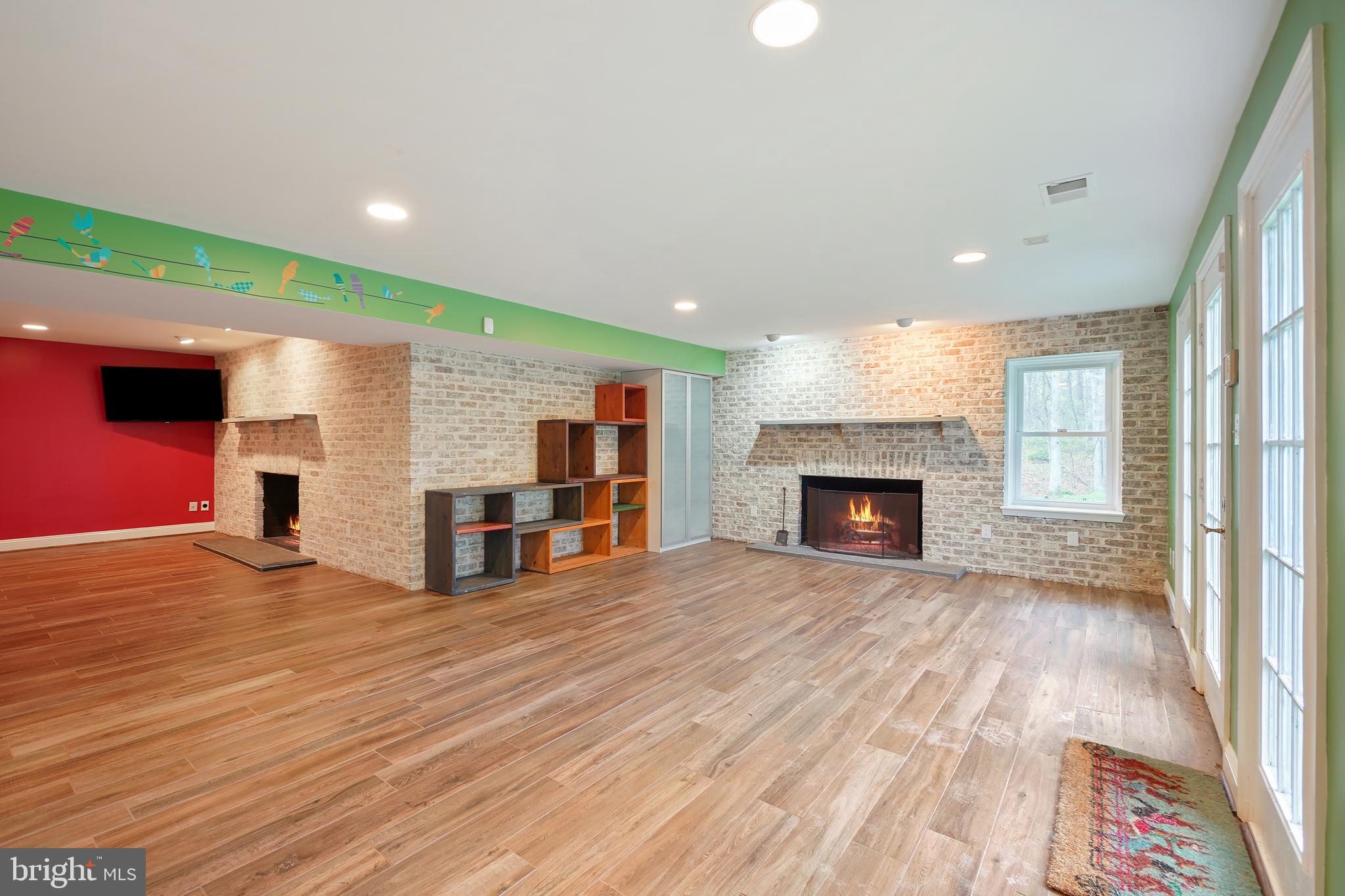 LAKE POTOMAC - Residential