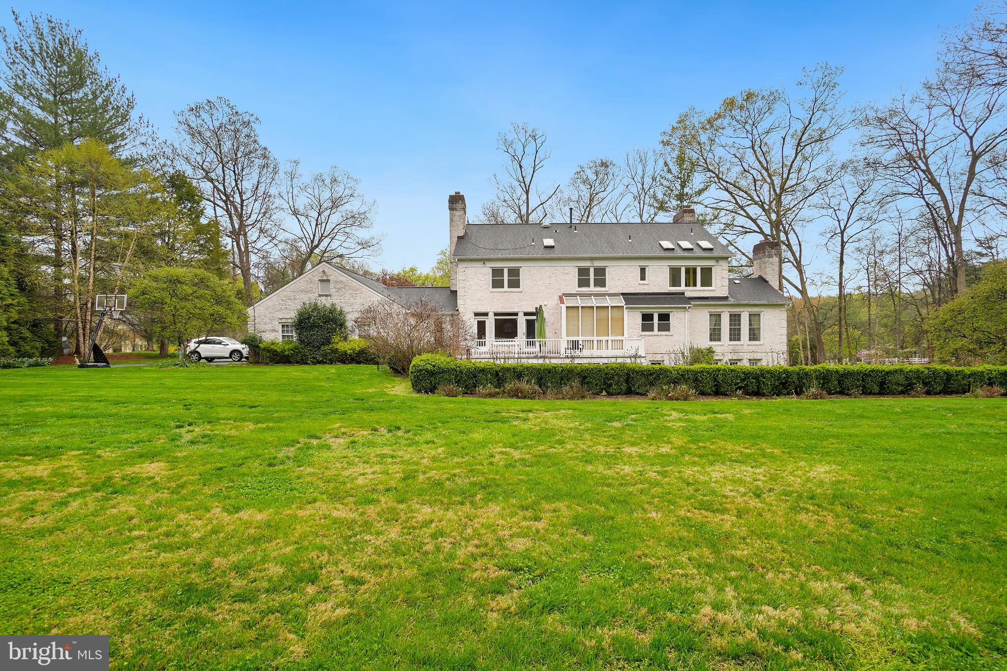 LAKE POTOMAC - Residential