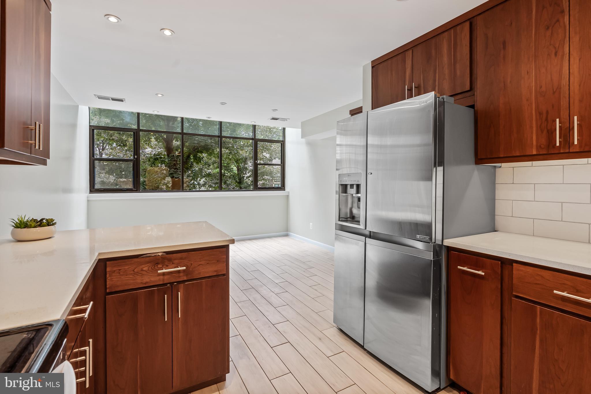 RESTON - Residential Lease