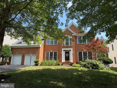 Homes For Sale - 42855 Chatelain Circle<br/> Loudoun County, BRAMBLETON, VA 20148