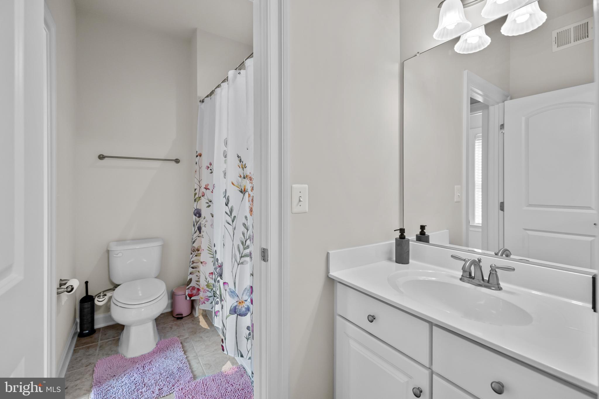 SEVEN HILLS - Residential